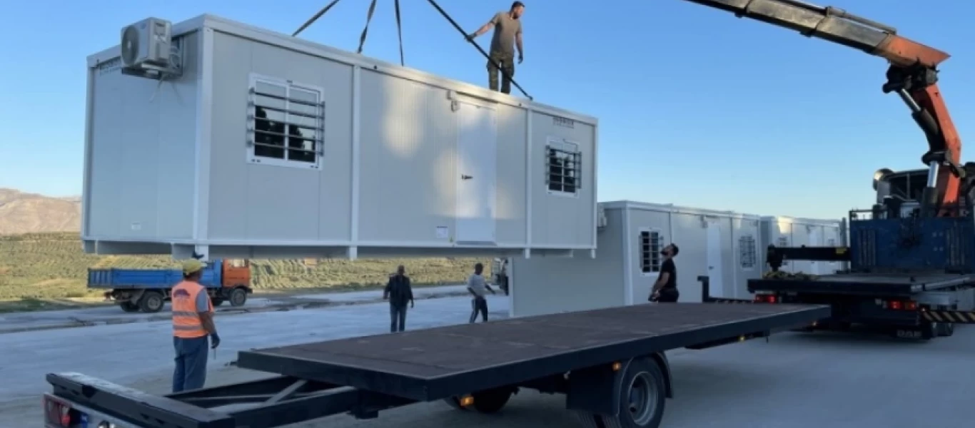 Ακόμα να καλυφθούν οι ανάγκες των σεισμόπληκτων στο Αρκαλοχώρι - Έφτασαν 20 νέοι οικίσκοι